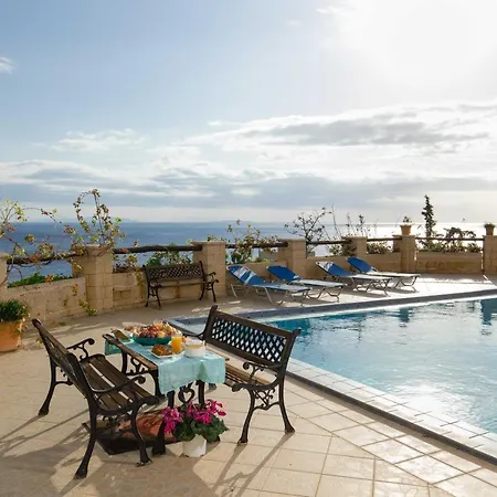 Sfakian Horizon Hotel 2*